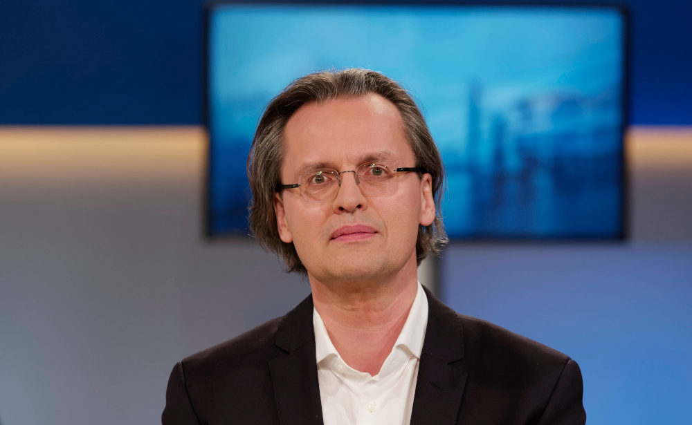 Medienwissenschaftler Bernhard Pörksen in einer Fernsehsendung
